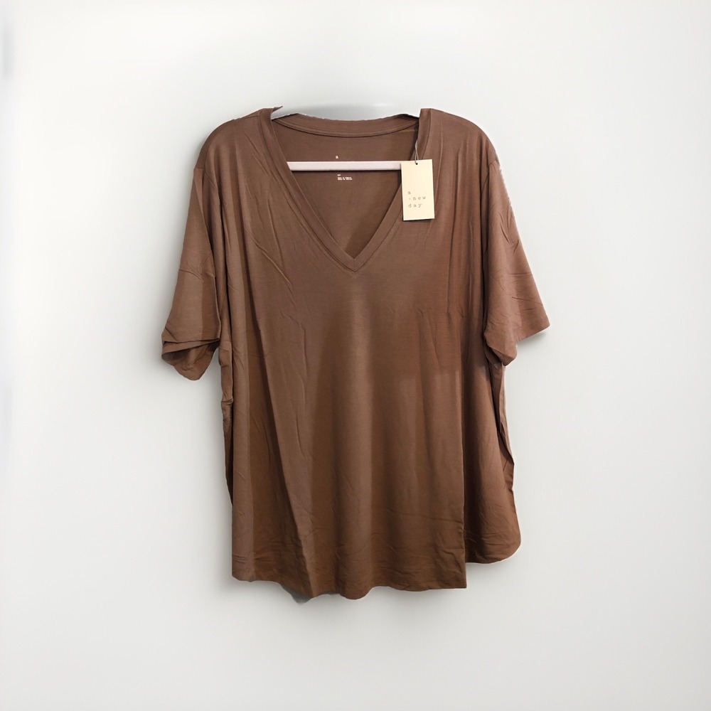 A New Day Beige V-Neck Short Sleeve Tee‎ 2X Shirt Basic Casual Top Minimal